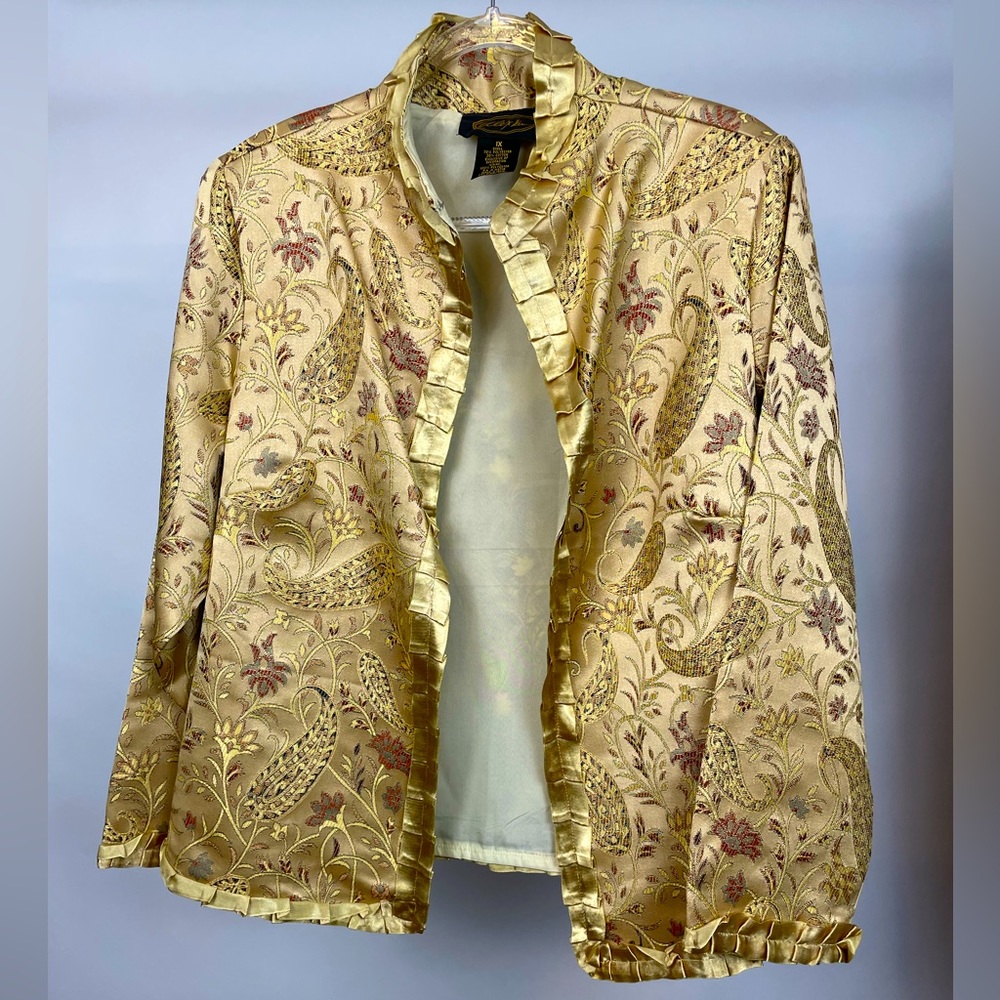 GOLD BLAZER